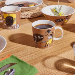 Arabia Moomin Mug - Stinky in Action