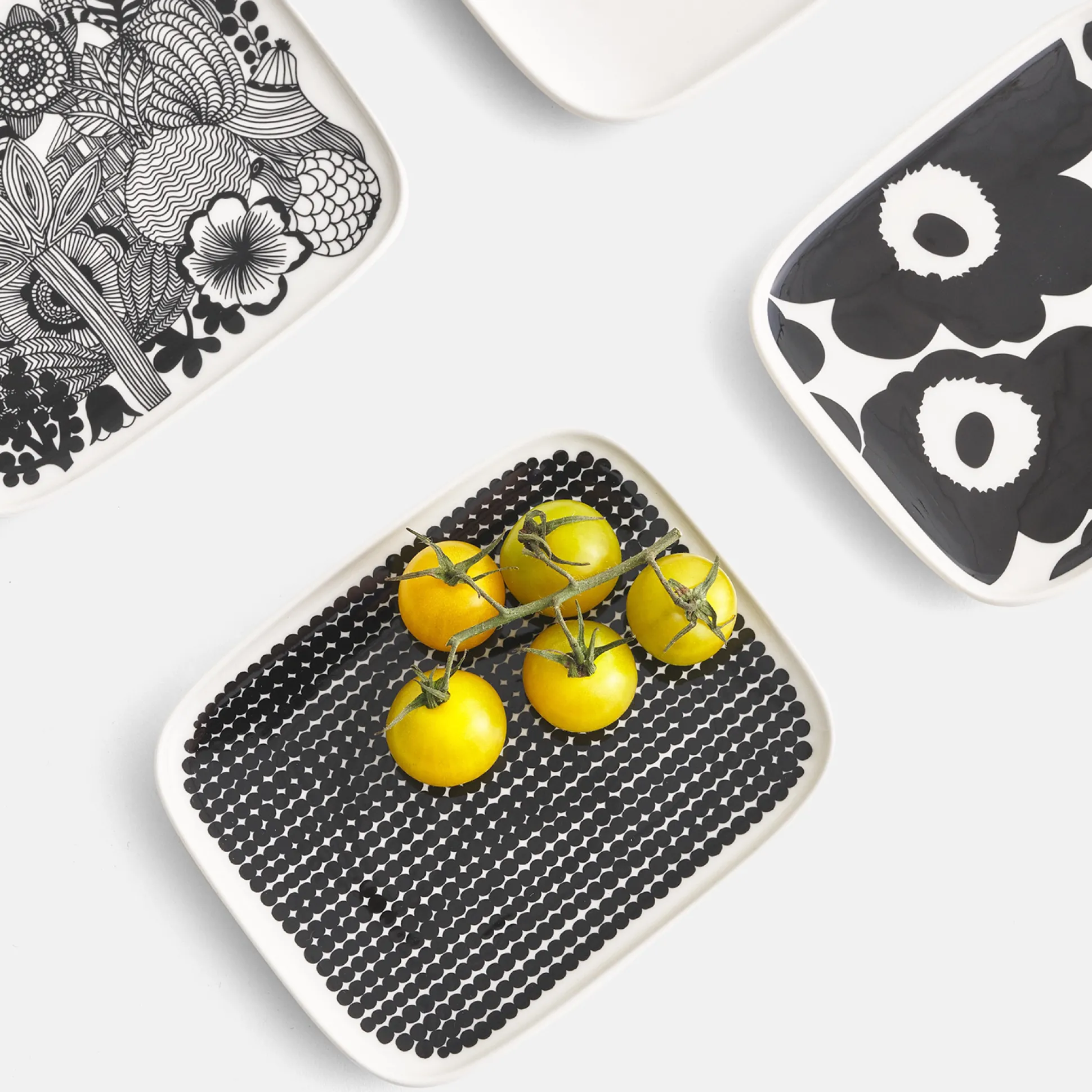 Marimekko Räsymatto Small Rectangular Plate