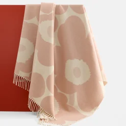 Marimekko Unikko Blanket, pink/cream