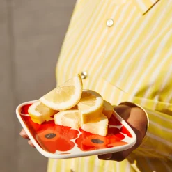 Marimekko Unikko Small Rectangular Plate, white/red