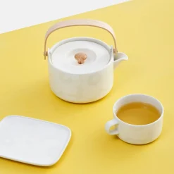 Marimekko Unikko Teacup, off-white/white