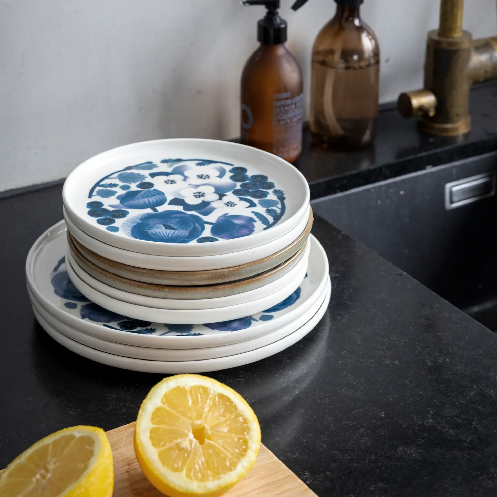 Pentik Lapin Kukka Dinner Plate