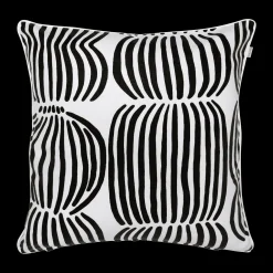 Pentik Vilja Black / White Cushion Cover